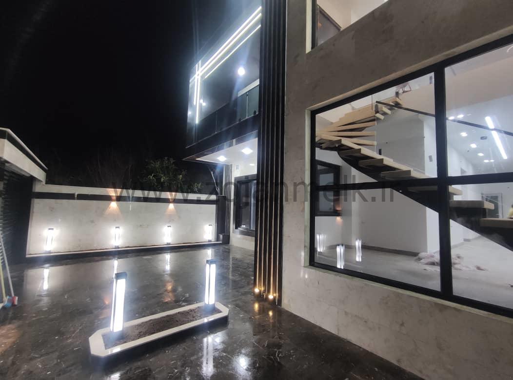 ویلای دوبلکس نما مدرن